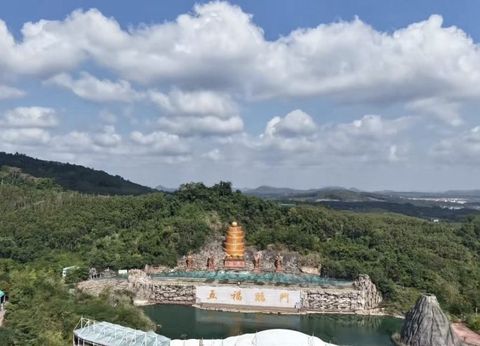 矿坑剧场